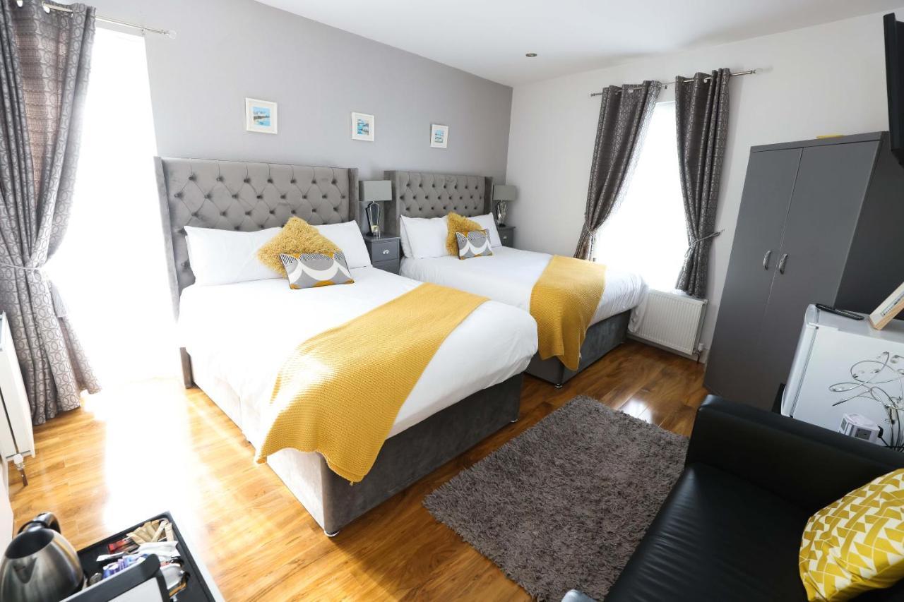 Mandalay Hotel Portrush Buitenkant foto